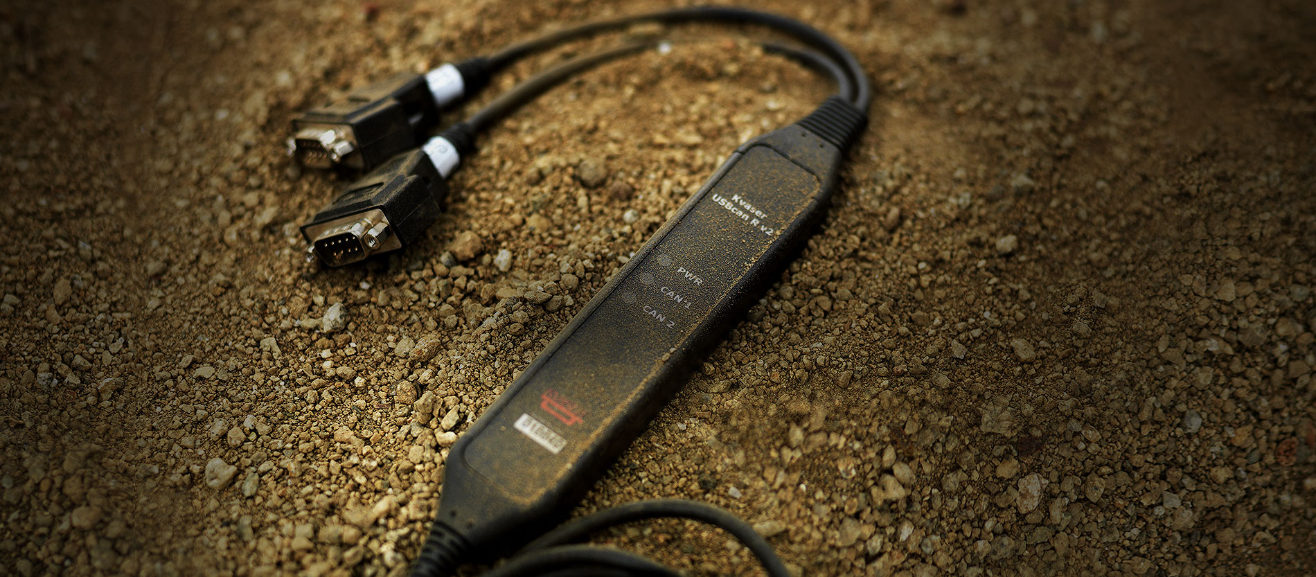 ÏÂÒ»´úUSB½Ó¿ÚÈý·ÀÐÍ£¨Rugged£©CAN×ÜÏß·ÖÎöÒÇ